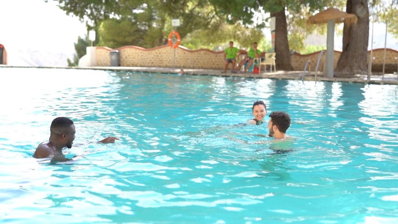Balneario De Alicun De Las Torres Villanueva de las Torres Exterior foto