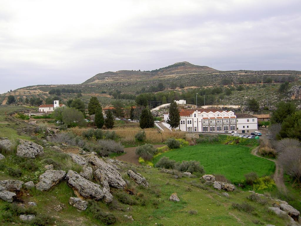 Balneario De Alicun De Las Torres Villanueva de las Torres Exterior foto