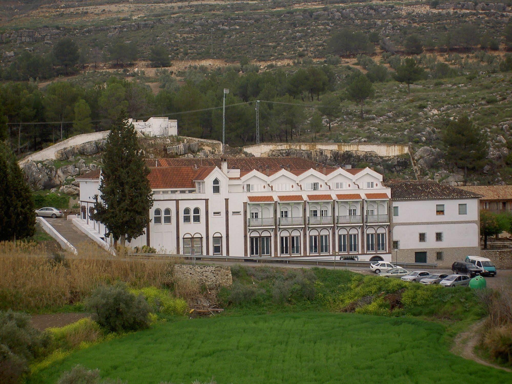 Balneario De Alicun De Las Torres Villanueva de las Torres Exterior foto